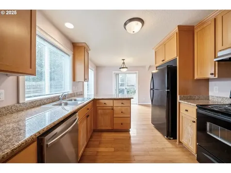 9432 N Van Houten Avenue Portland OR 97203