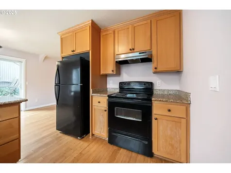 9432 N Van Houten Avenue Portland OR 97203