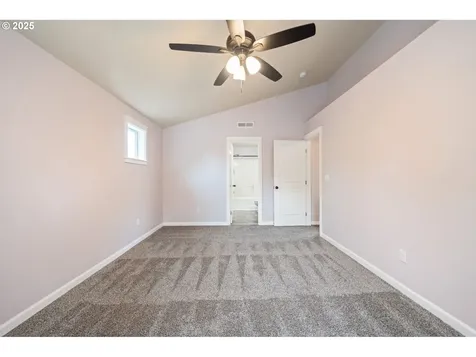 9432 N Van Houten Avenue Portland OR 97203