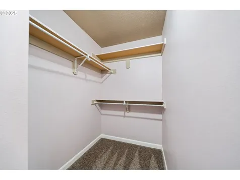 9432 N Van Houten Avenue Portland OR 97203