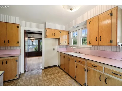 2902 N Willamette Boulevard Portland OR 97217