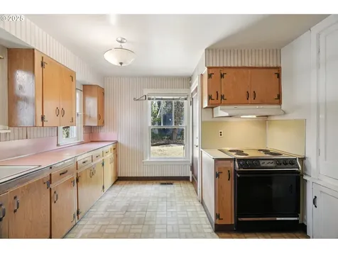 2902 N Willamette Boulevard Portland OR 97217