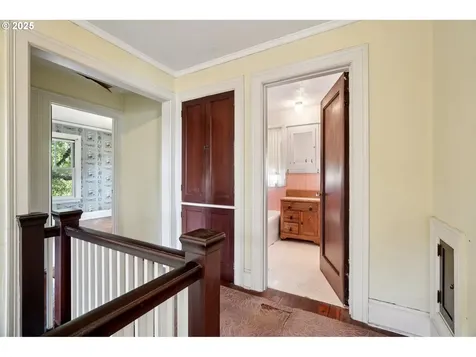 2902 N Willamette Boulevard Portland OR 97217