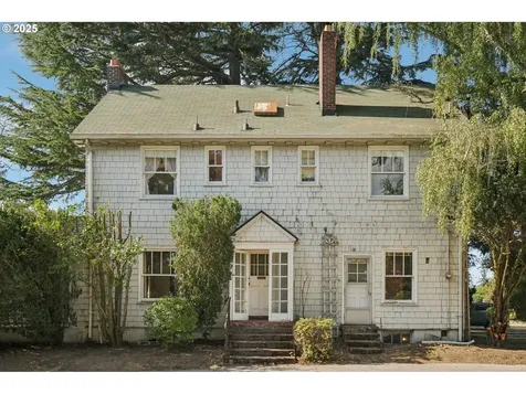 2902 N Willamette Boulevard Portland OR 97217