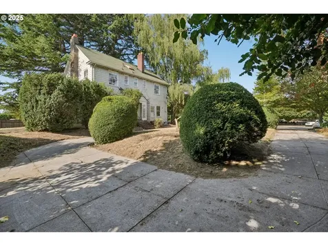 2902 N Willamette Boulevard Portland OR 97217