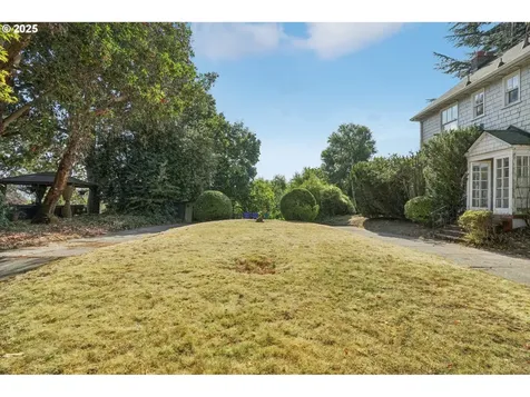 2902 N Willamette Boulevard Portland OR 97217