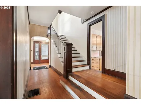 2902 N Willamette Boulevard Portland OR 97217