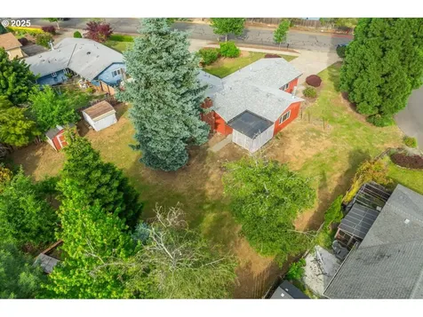 592 SE Edwards Drive Dundee OR 97115