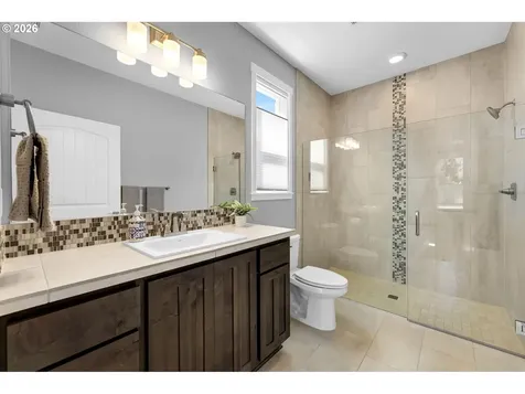 16903 NE 80th Street Vancouver WA 98682