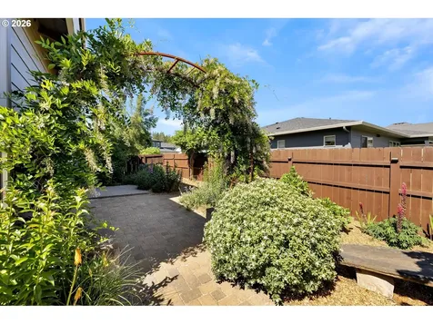 16903 NE 80th Street Vancouver WA 98682