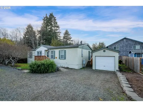 131 S Palisades Street Rockaway Beach OR 97136