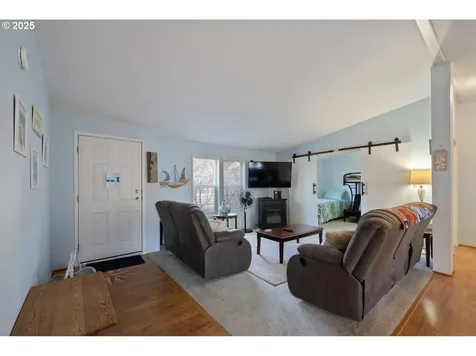 131 S Palisades Street Rockaway Beach OR 97136
