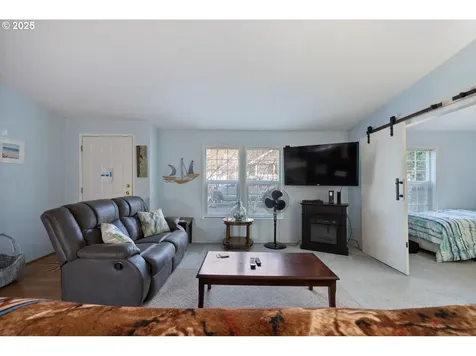 131 S Palisades Street Rockaway Beach OR 97136