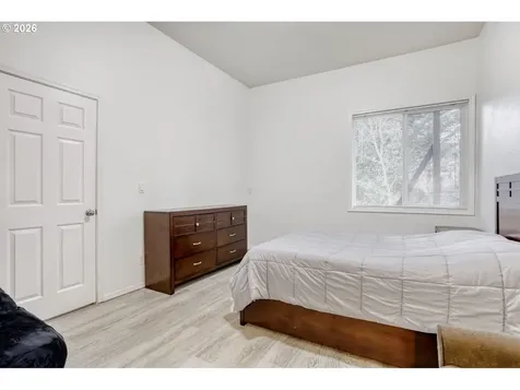 14737 SW Fern Street Portland OR 97223