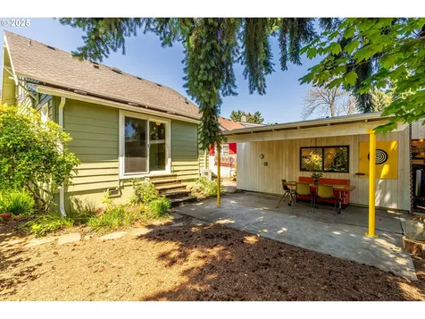 5804 N Delaware Avenue Portland OR 97217