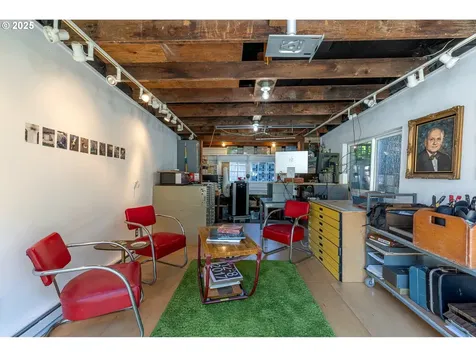 5804 N Delaware Avenue Portland OR 97217