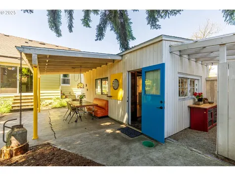 5804 N Delaware Avenue Portland OR 97217