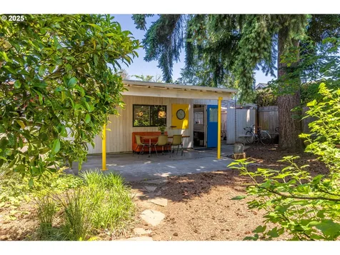 5804 N Delaware Avenue Portland OR 97217