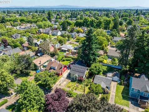 5804 N Delaware Avenue Portland OR 97217