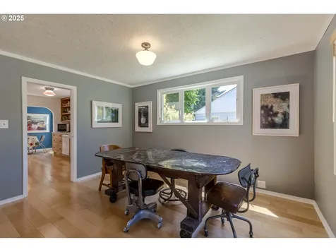 5804 N Delaware Avenue Portland OR 97217