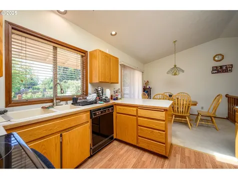 1400 NE 19th Street Mcminnville OR 97128