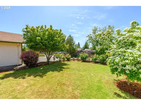 1400 NE 19th Street Mcminnville OR 97128