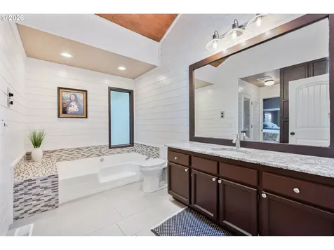 125 Monticello Drive Longview WA 98632