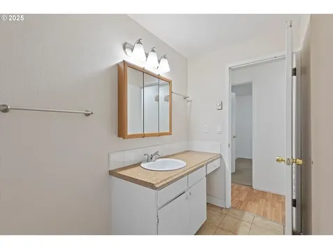 14720 NE 39th Street Vancouver WA 98682