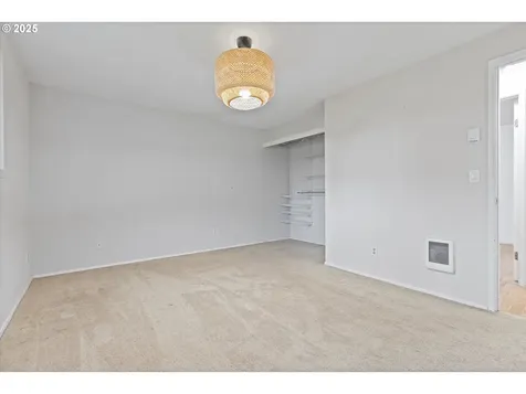 14720 NE 39th Street Vancouver WA 98682
