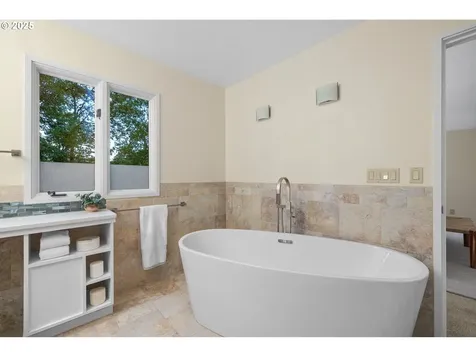 3420 SW Stonebrook Drive Portland OR 97239