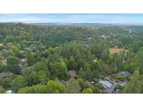 3420 SW Stonebrook Drive Portland OR 97239