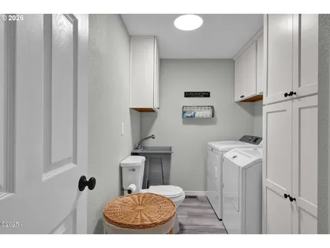 1302 SW 63rd Street Lincoln City OR 97367