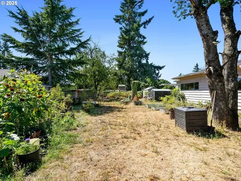 5215 SE 104th Avenue Portland OR 97266