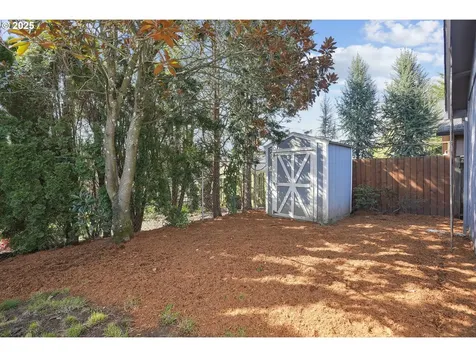6134 SE Grant Street Portland OR 97215
