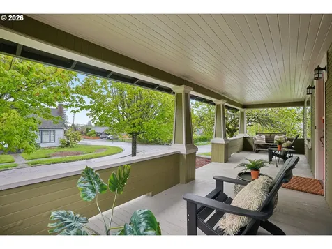 428 Willamette Street Oregon City OR 97045