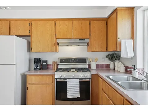 13610 SW Uplands Drive Portland OR 97223