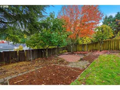 13610 SW Uplands Drive Portland OR 97223