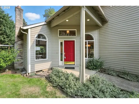 2655 Marylhurst Drive West Linn OR 97068
