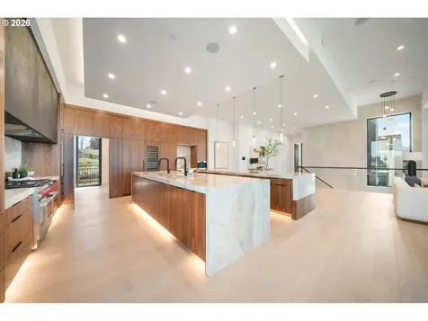 4541 NW 71st Avenue Camas WA 98607