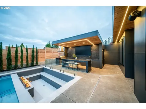 4541 NW 71st Avenue Camas WA 98607