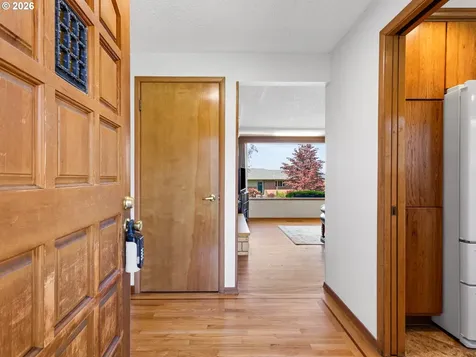 3443 NE 121st Avenue Portland OR 97220