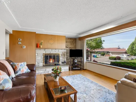 3443 NE 121st Avenue Portland OR 97220