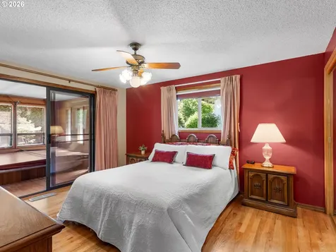 3443 NE 121st Avenue Portland OR 97220