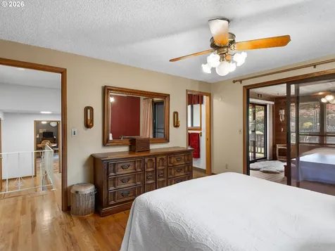 3443 NE 121st Avenue Portland OR 97220