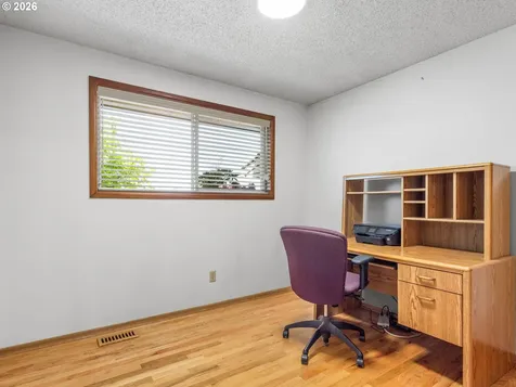 3443 NE 121st Avenue Portland OR 97220