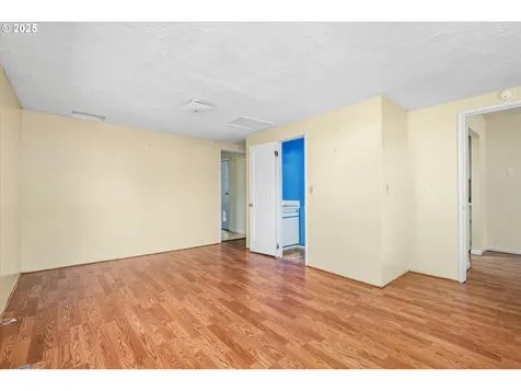 47693 Rainbow Court Oakridge OR 97463
