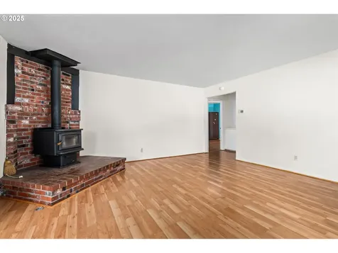 47693 Rainbow Court Oakridge OR 97463