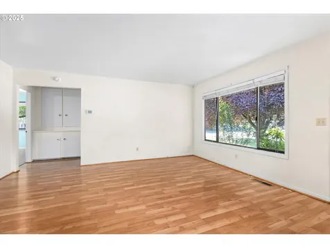 47693 Rainbow Court Oakridge OR 97463