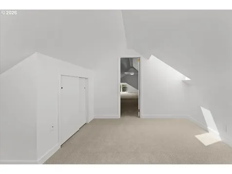 7005 SE Lexington Street Portland OR 97206