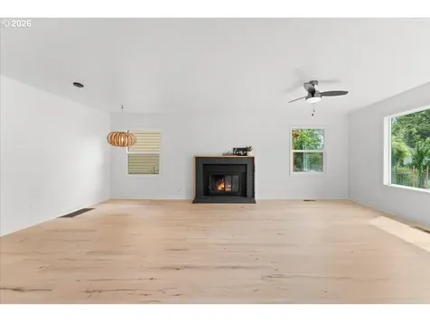 7005 SE Lexington Street Portland OR 97206